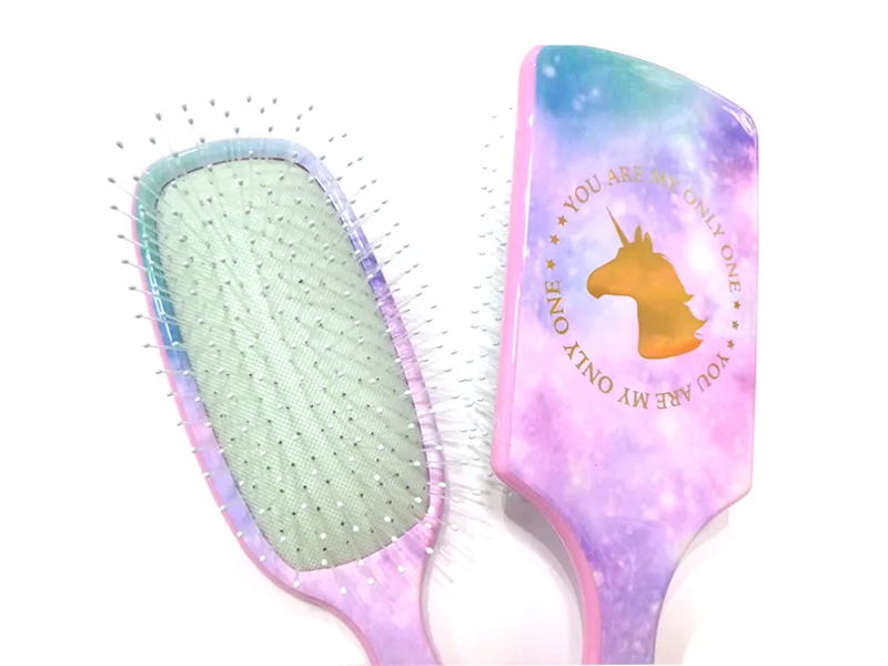 Sikat Rambut Plastik Warna-warni Unicorn Berkilau