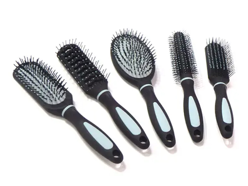 Set Sikat Rambut Plastik Lapisan Karet