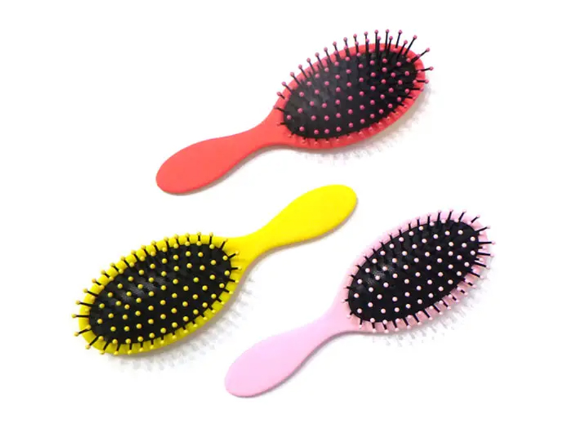 Sikat Rambut Plastik Detangling Lapisan Karet