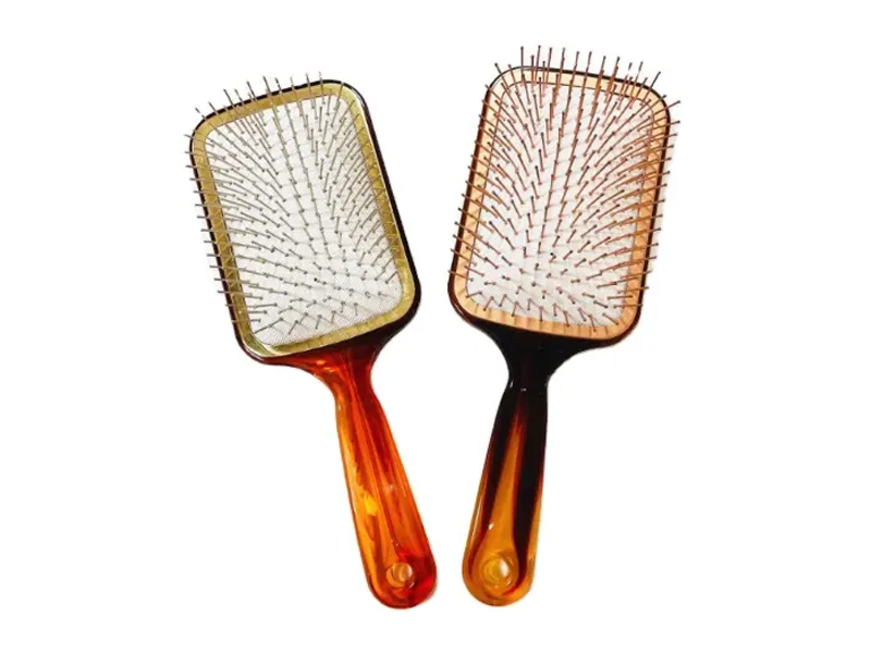 Sikat Rambut Dayung Warna Kuning dengan Pin Logam