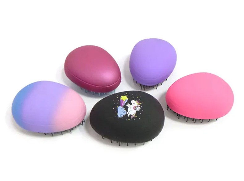 Apa itu Sikat Kecil Kering Detangler Tangle? Mengapa, Bagaimana & Jenis Mana yang Harus Dipilih